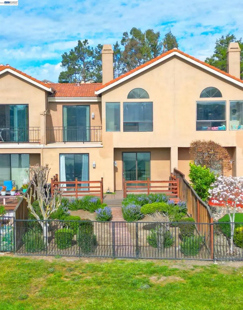2057 Echo Pl San Ramon, CA 94582