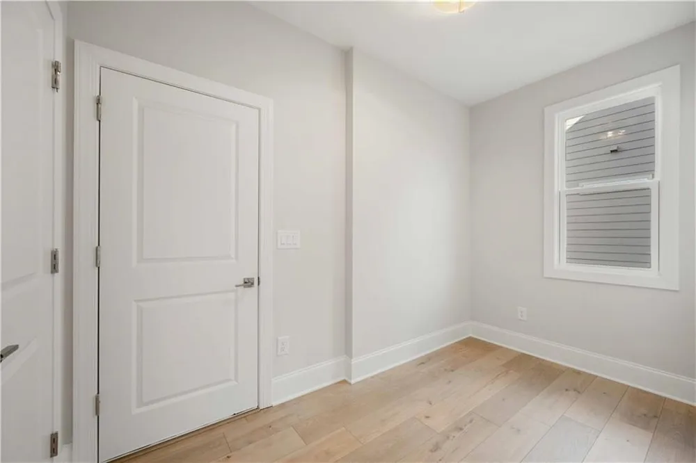 126 Spaulding Lane Woodstock, GA 30188