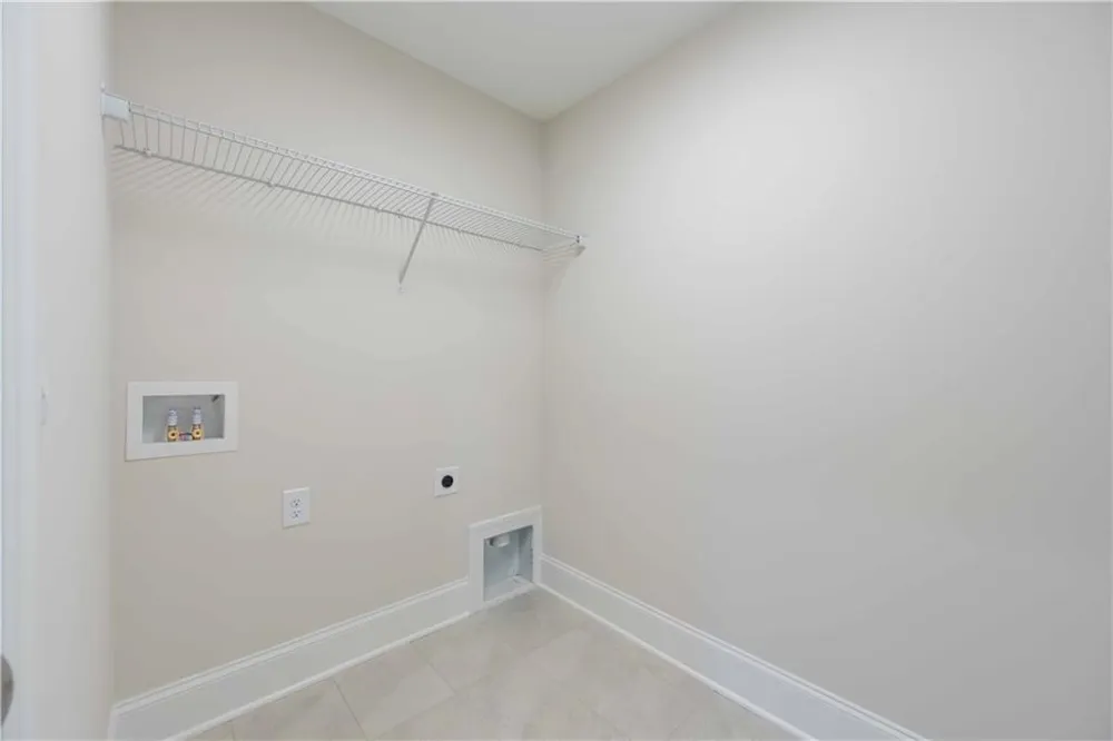 126 Spaulding Lane Woodstock, GA 30188