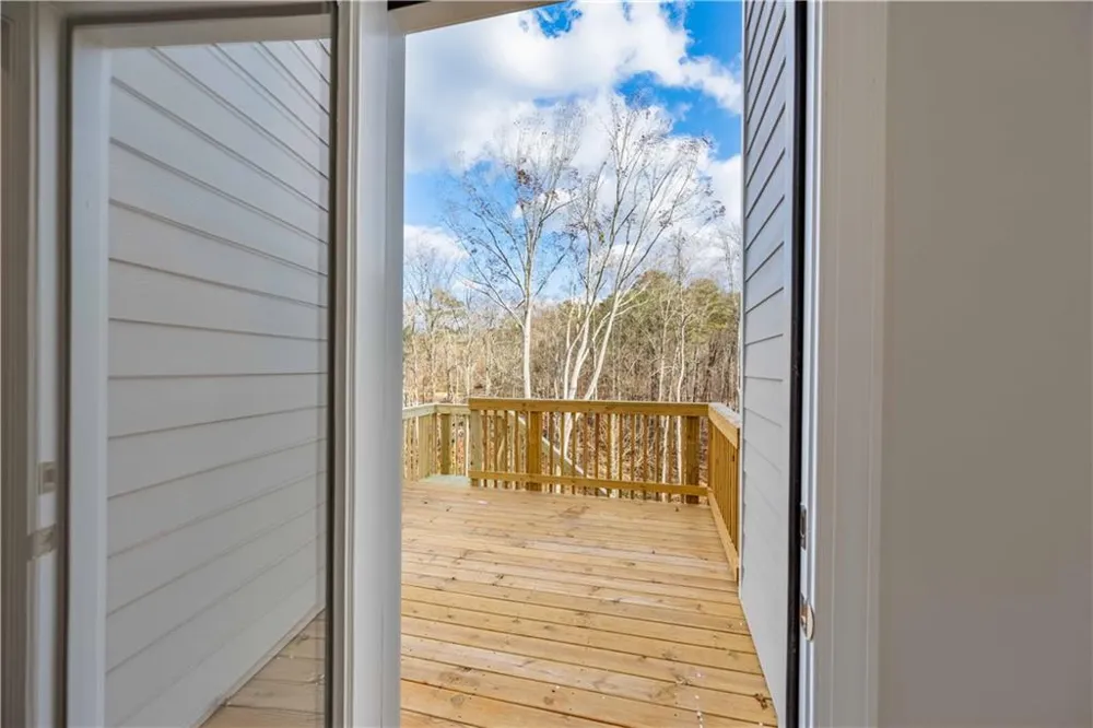 126 Spaulding Lane Woodstock, GA 30188