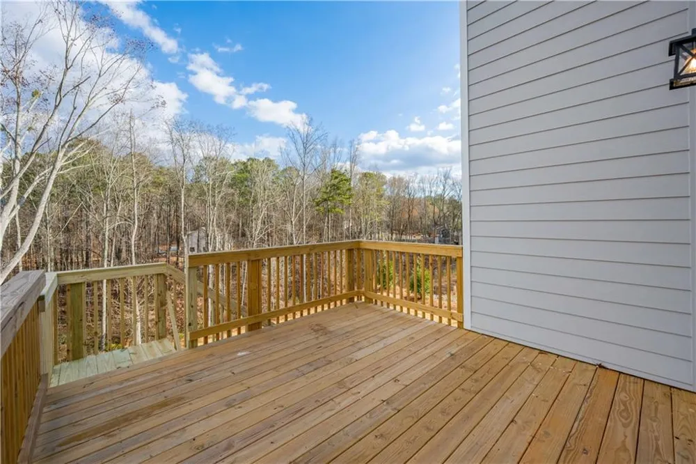 126 Spaulding Lane Woodstock, GA 30188