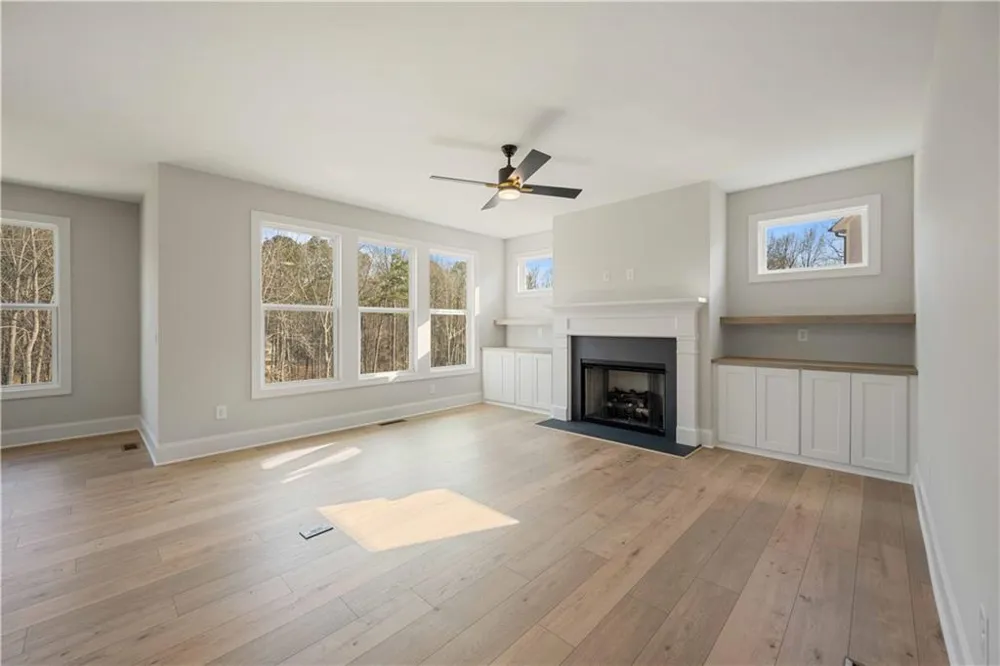 126 Spaulding Lane Woodstock, GA 30188