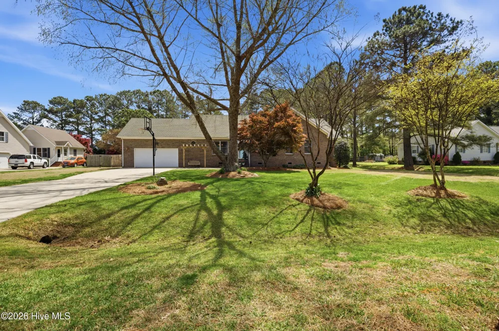147 Point Boulevard Moyock, NC 27958