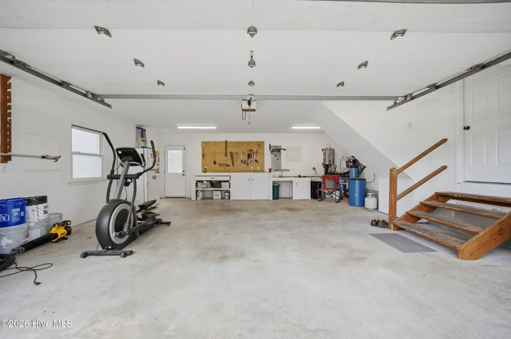 147 Point Boulevard Moyock, NC 27958