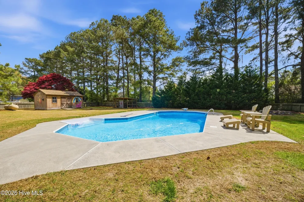 147 Point Boulevard Moyock, NC 27958