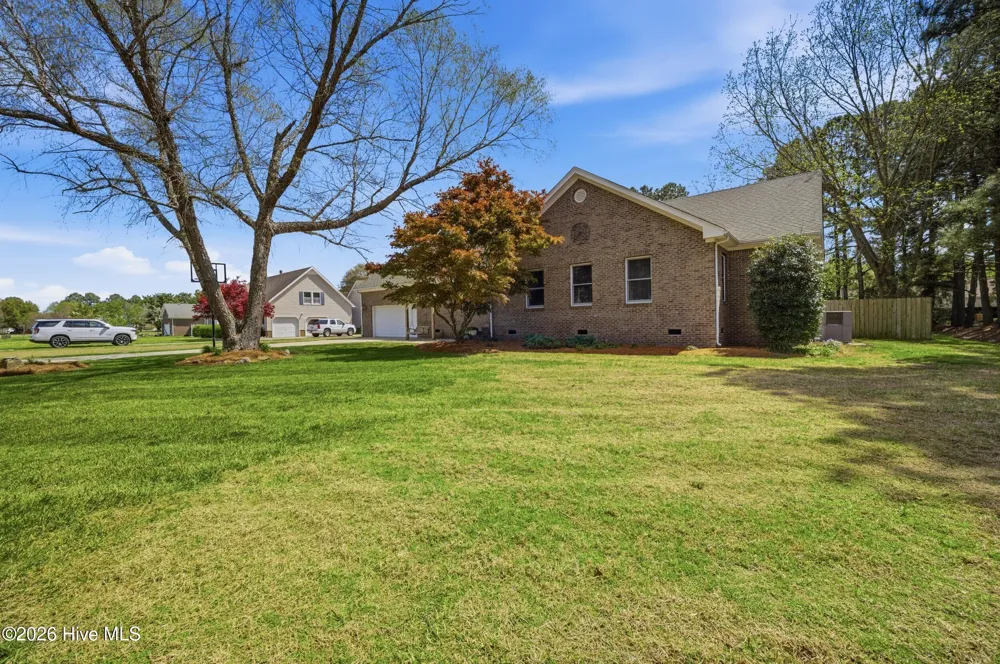 147 Point Boulevard Moyock, NC 27958