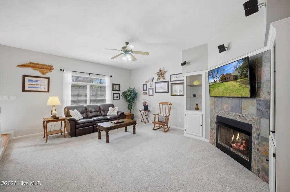 147 Point Boulevard Moyock, NC 27958