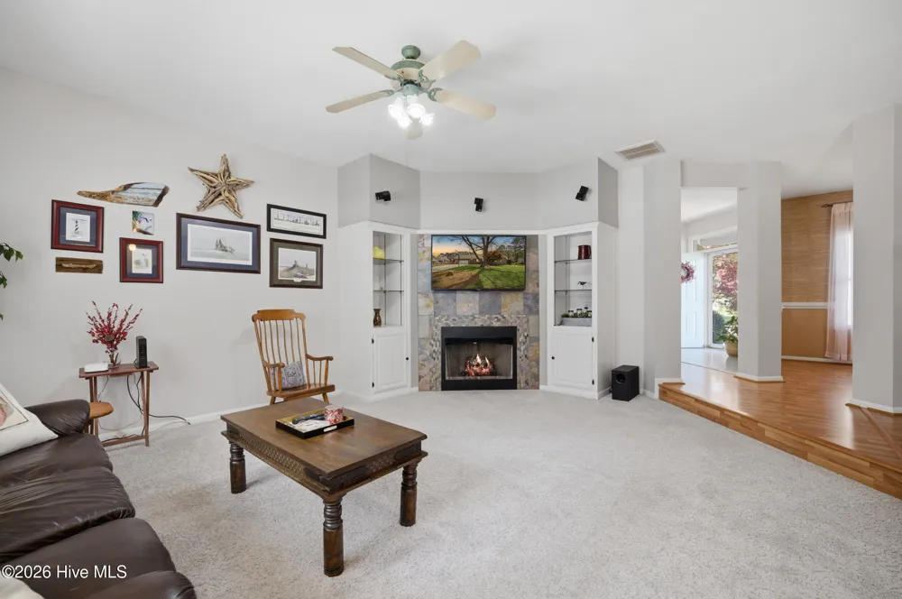 147 Point Boulevard Moyock, NC 27958