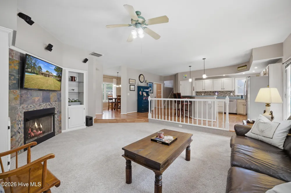 147 Point Boulevard Moyock, NC 27958