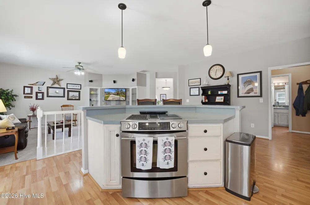 147 Point Boulevard Moyock, NC 27958