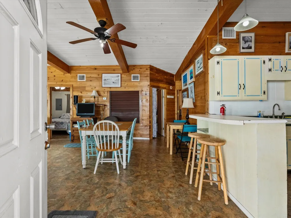 510 Beach Drive Surfside Beach, TX 77541