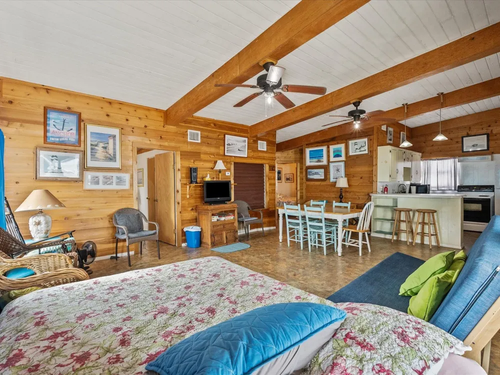 510 Beach Drive Surfside Beach, TX 77541