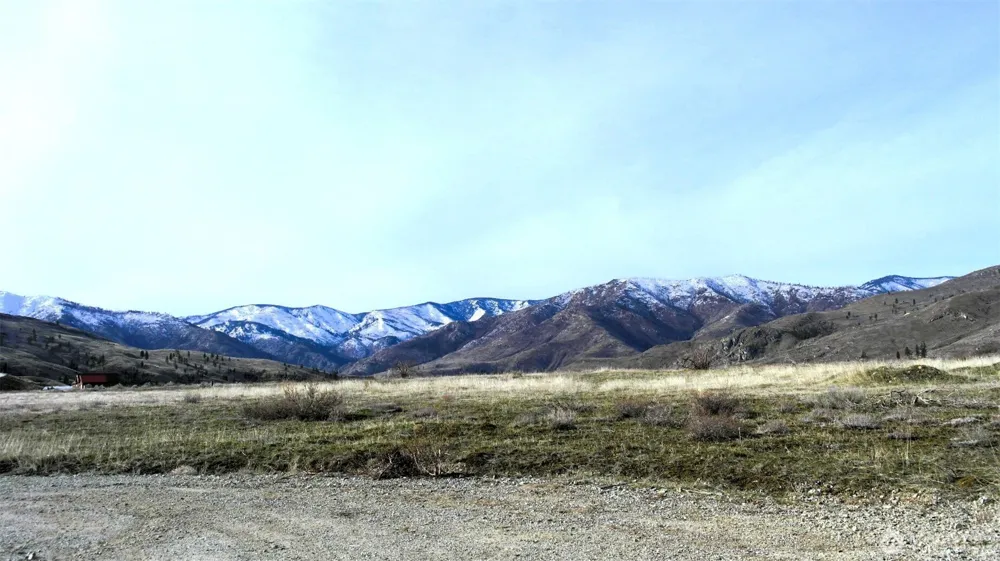 4 Brook Trout Lane Methow, WA 98834