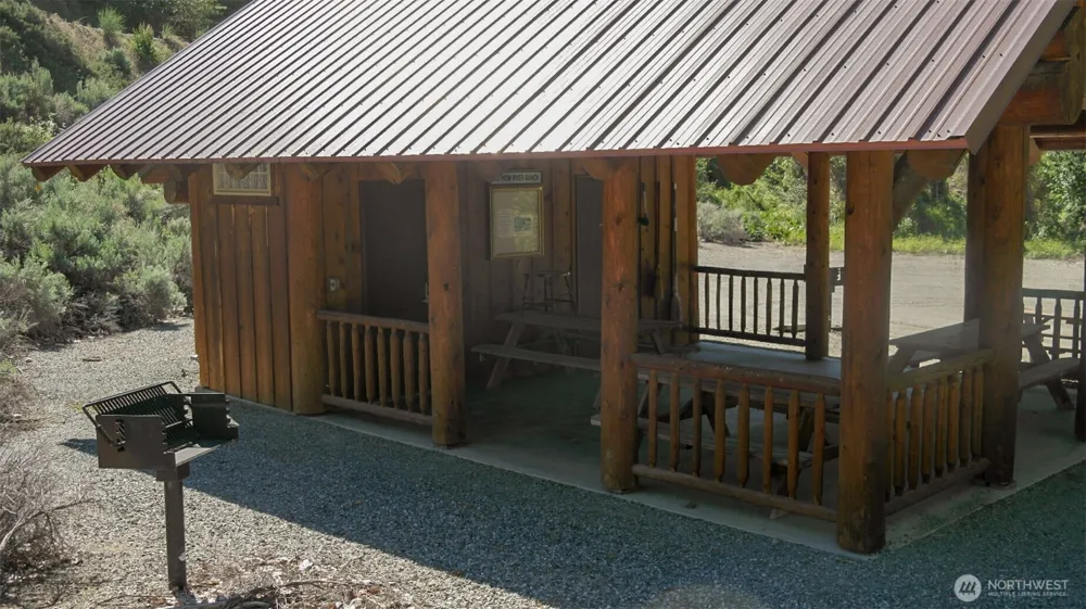 4 Brook Trout Lane Methow, WA 98834