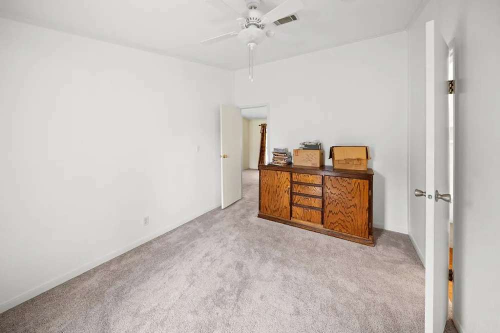 21133 Joe Paul Lane Chandler, TX 75758