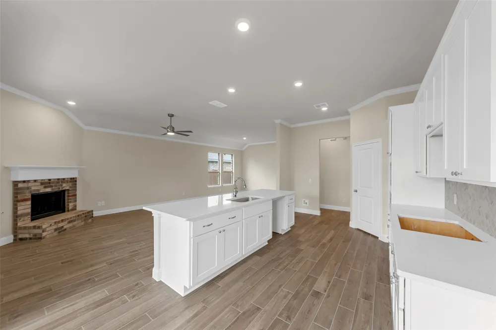 1508 ADDISON DRIVE Lancaster, TX 75134