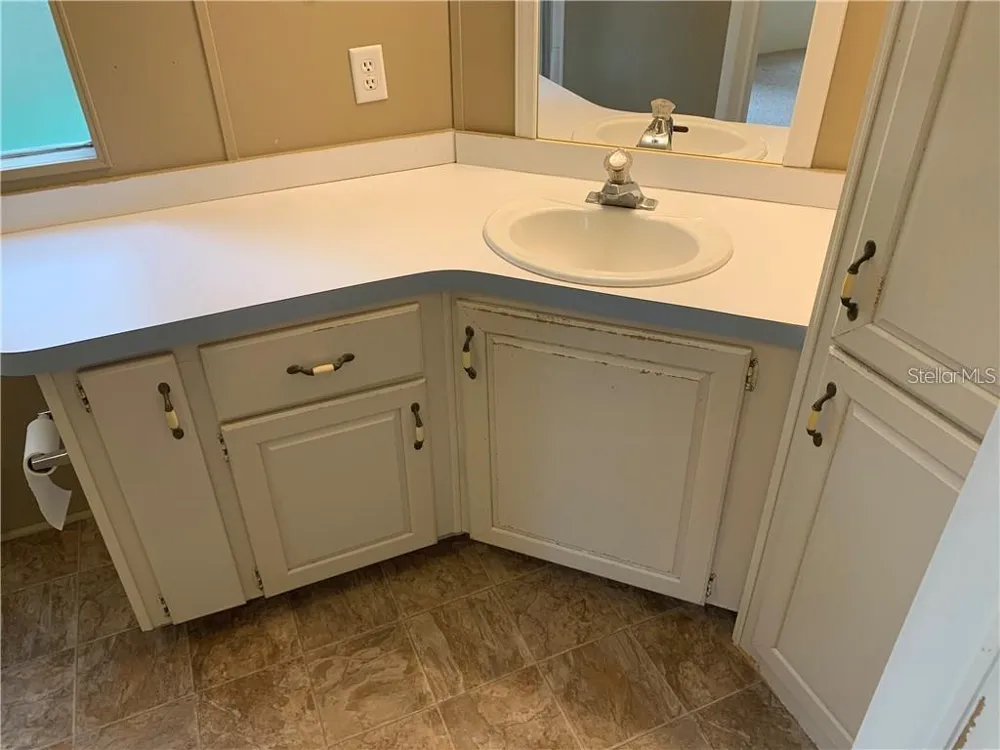 8731 LITHIA PINECREST ROAD Lithia, FL 33547