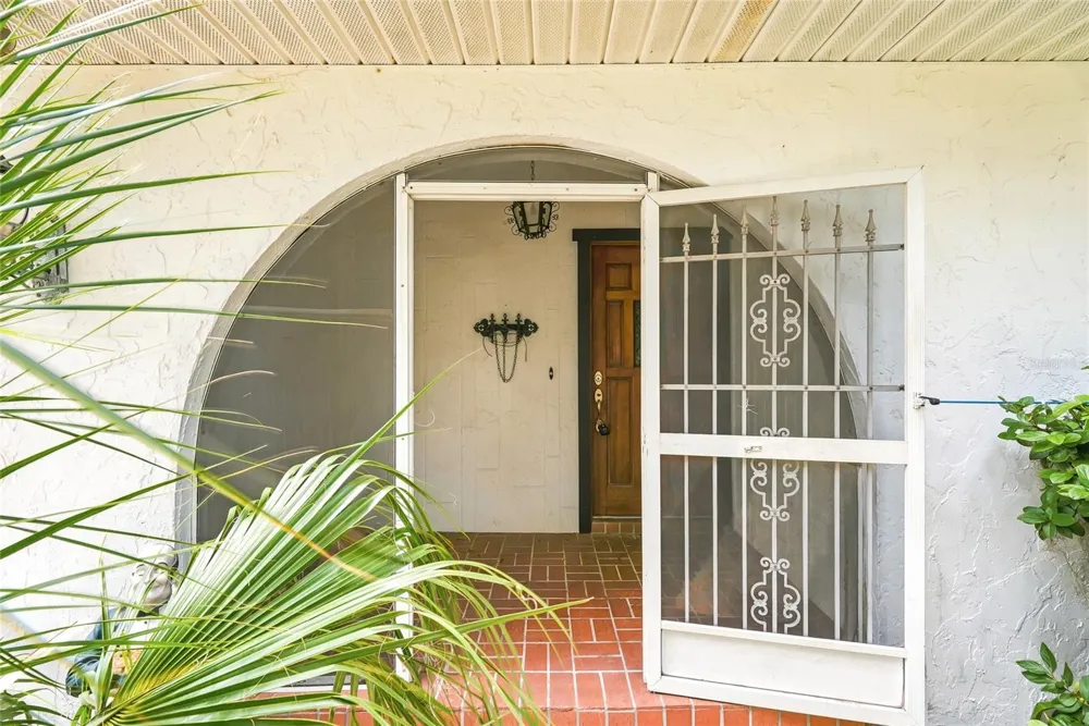 8731 LITHIA PINECREST ROAD Lithia, FL 33547