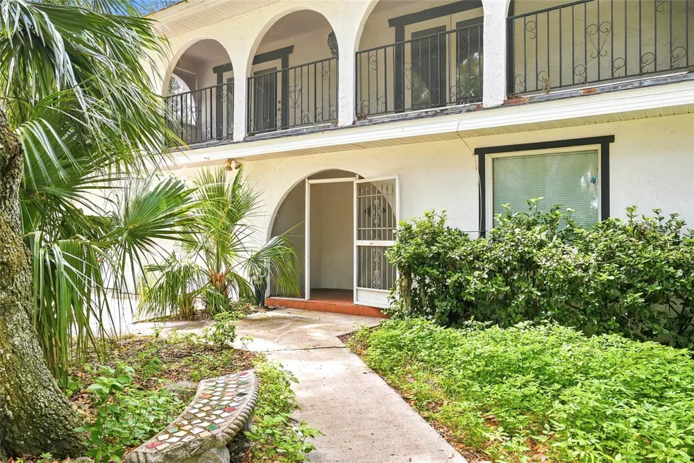 8731 LITHIA PINECREST ROAD Lithia, FL 33547