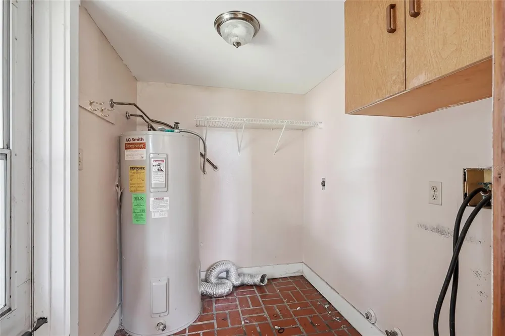 8731 LITHIA PINECREST ROAD Lithia, FL 33547