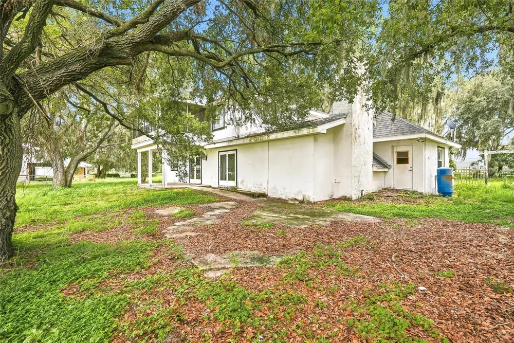 8731 LITHIA PINECREST ROAD Lithia, FL 33547