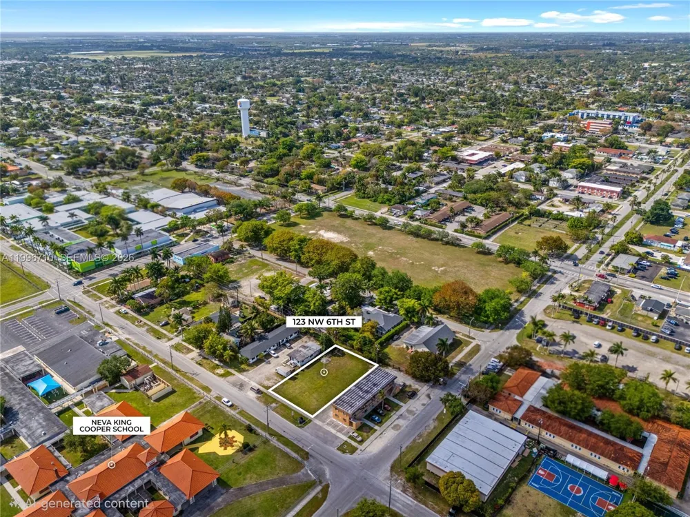 123 NW 6th St Homestead, FL 33030