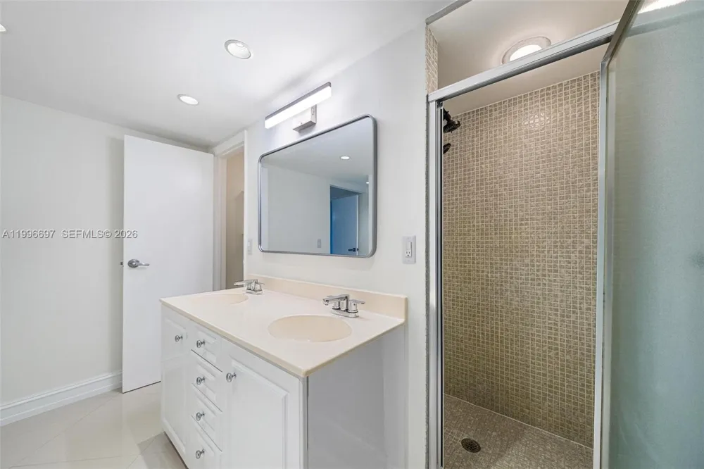 1500 S Ocean Dr #G10 Hollywood, FL 33019