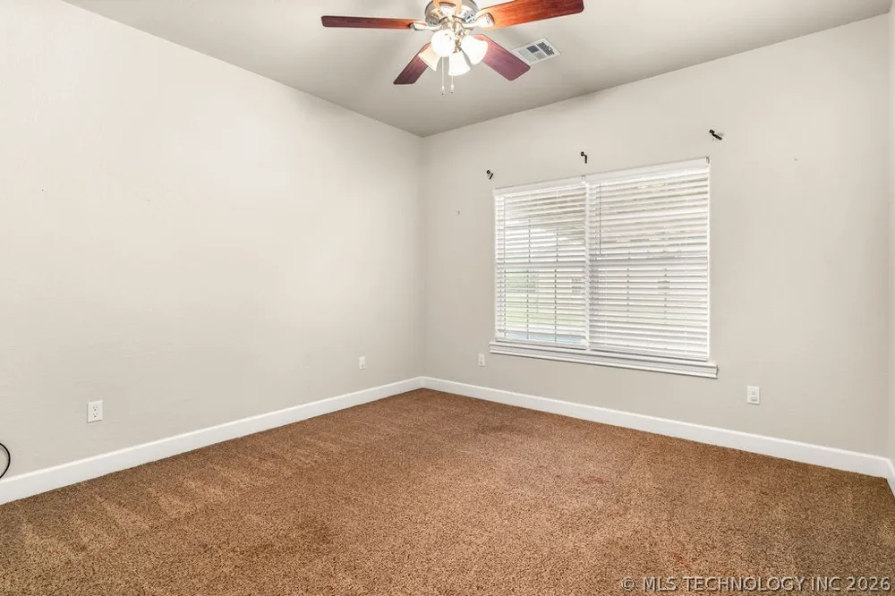 11703 Hidden Oak Circle Kingston, OK 73439