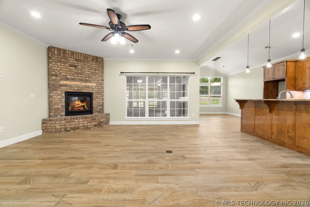 11703 Hidden Oak Circle Kingston, OK 73439