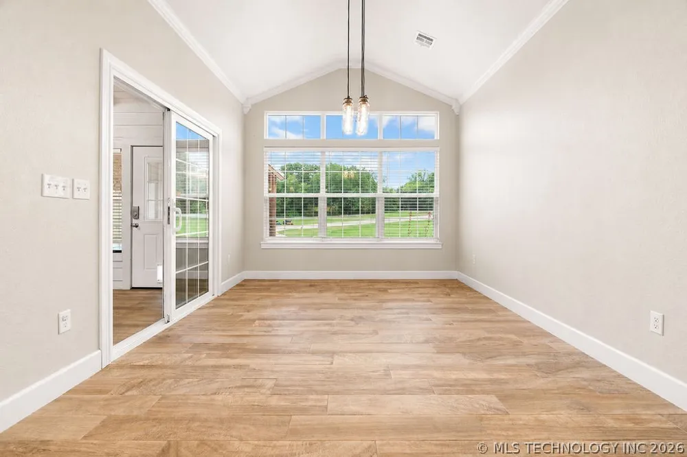 11703 Hidden Oak Circle Kingston, OK 73439
