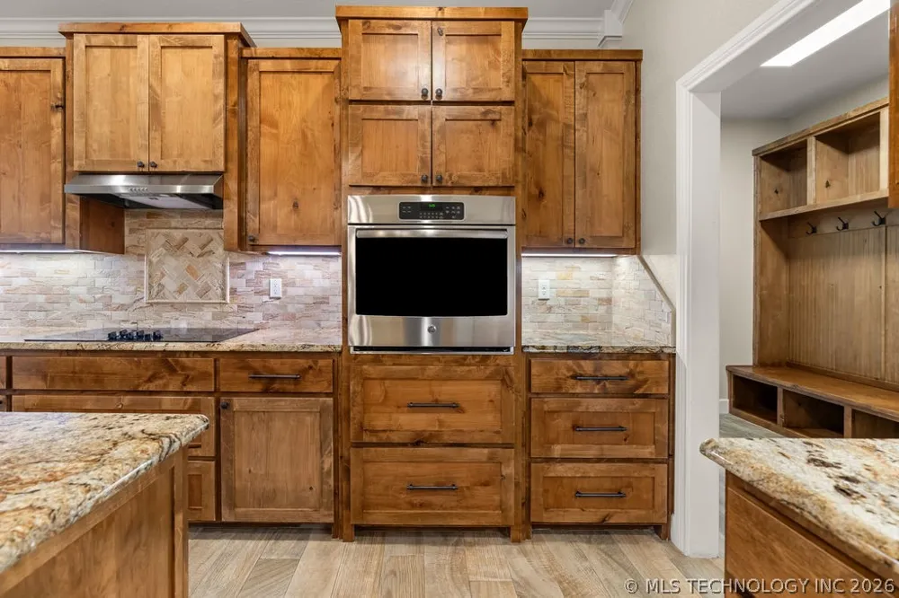 11703 Hidden Oak Circle Kingston, OK 73439