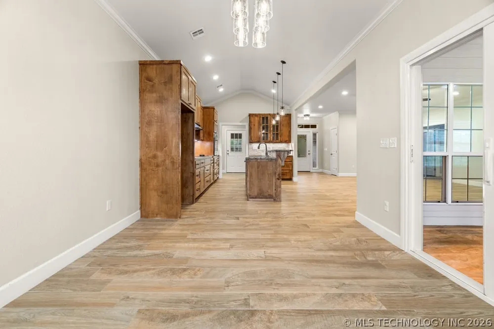 11703 Hidden Oak Circle Kingston, OK 73439