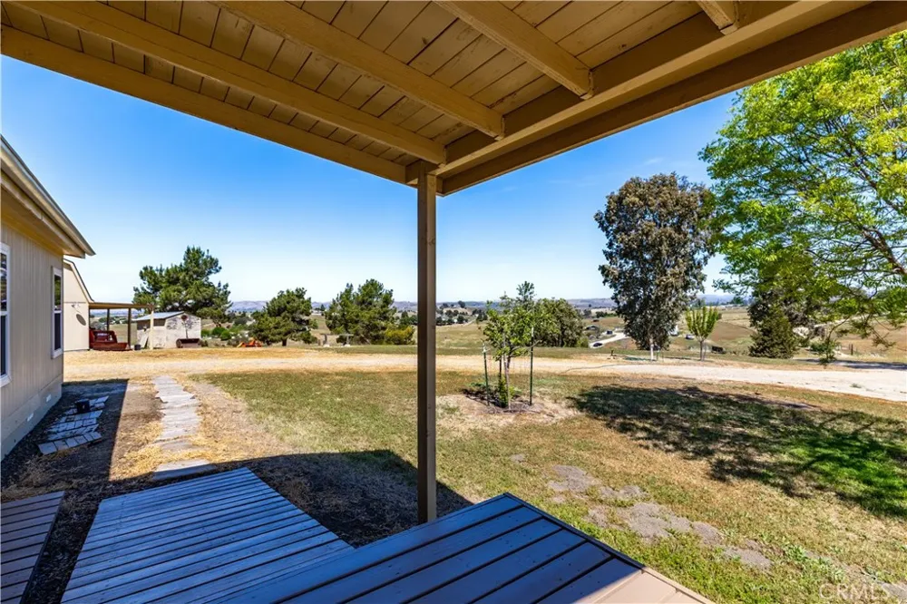 1876 Rancho Lomas Way San Miguel, CA 93451