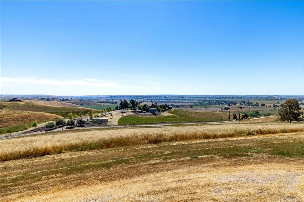 1876 Rancho Lomas Way San Miguel, CA 93451