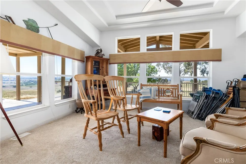 1876 Rancho Lomas Way San Miguel, CA 93451
