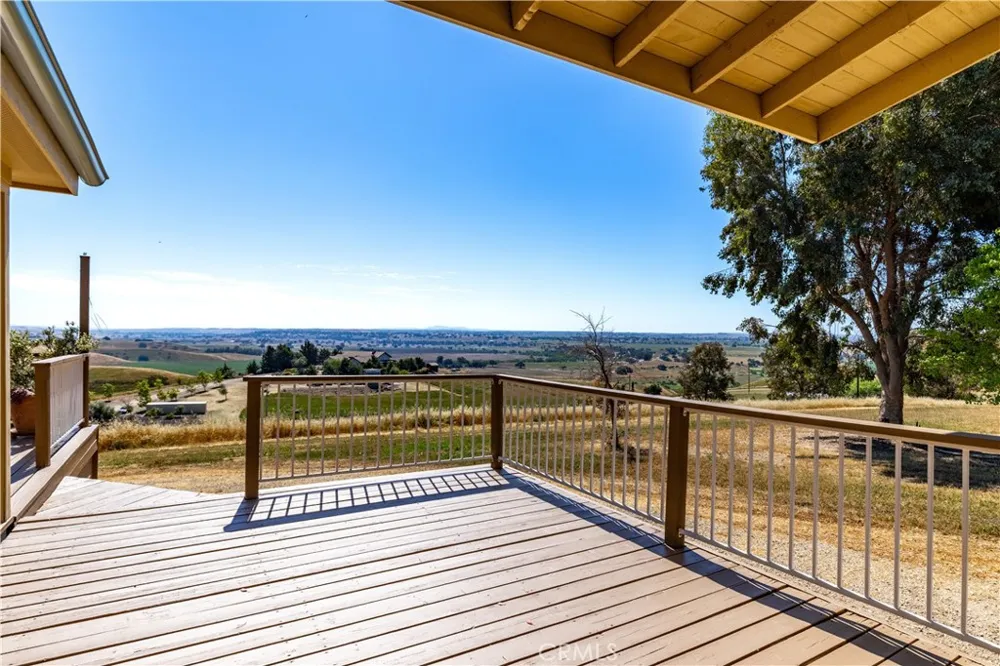 1876 Rancho Lomas Way San Miguel, CA 93451