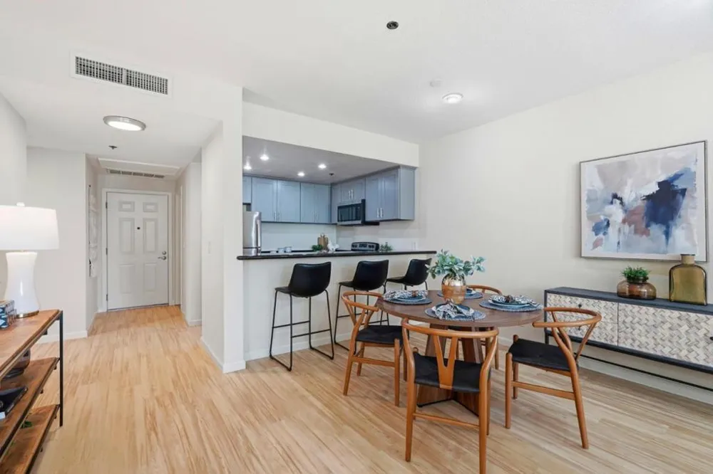 411 Park Avenue #105 San Jose, CA 95110