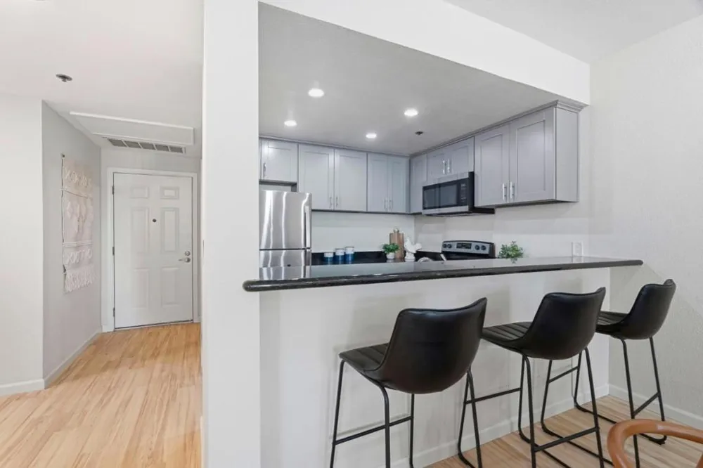 411 Park Avenue #105 San Jose, CA 95110