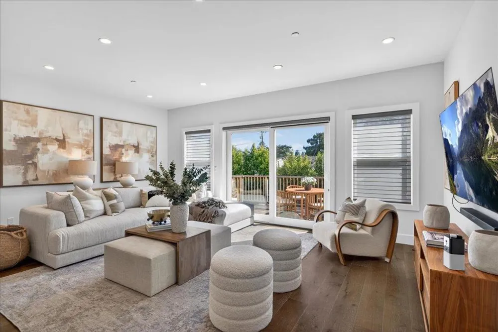 10200 Empire Avenue Cupertino, CA 95014
