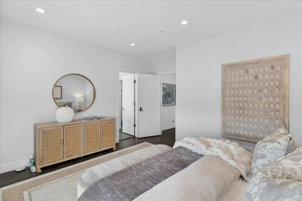 10200 Empire Avenue Cupertino, CA 95014