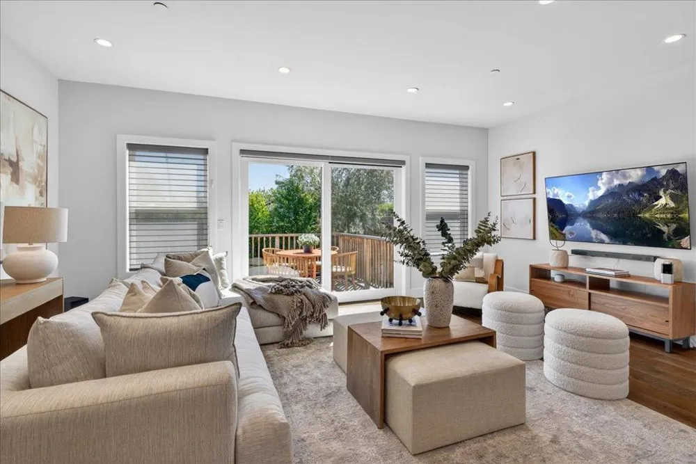 10200 Empire Avenue Cupertino, CA 95014