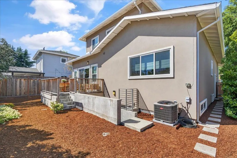 10200 Empire Avenue Cupertino, CA 95014