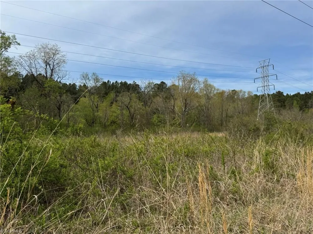 6988 Salem Chapel Road Walnut Cove, NC 27052