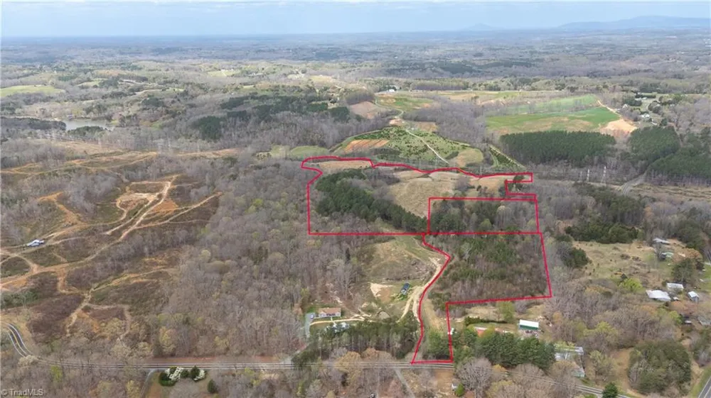 6988 Salem Chapel Road Walnut Cove, NC 27052