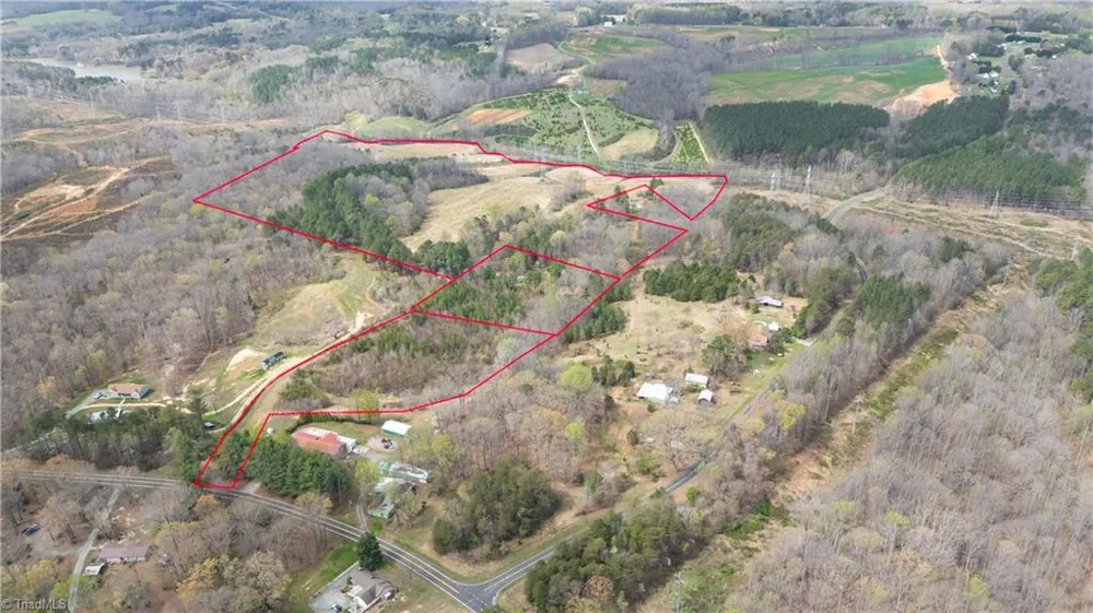 6988 Salem Chapel Road Walnut Cove, NC 27052
