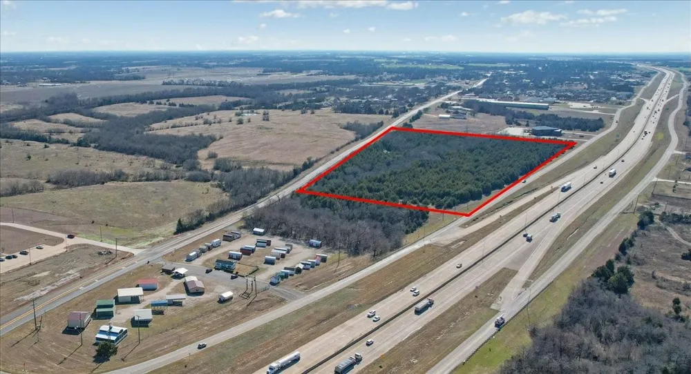 Collins Freeway Howe, TX 75459