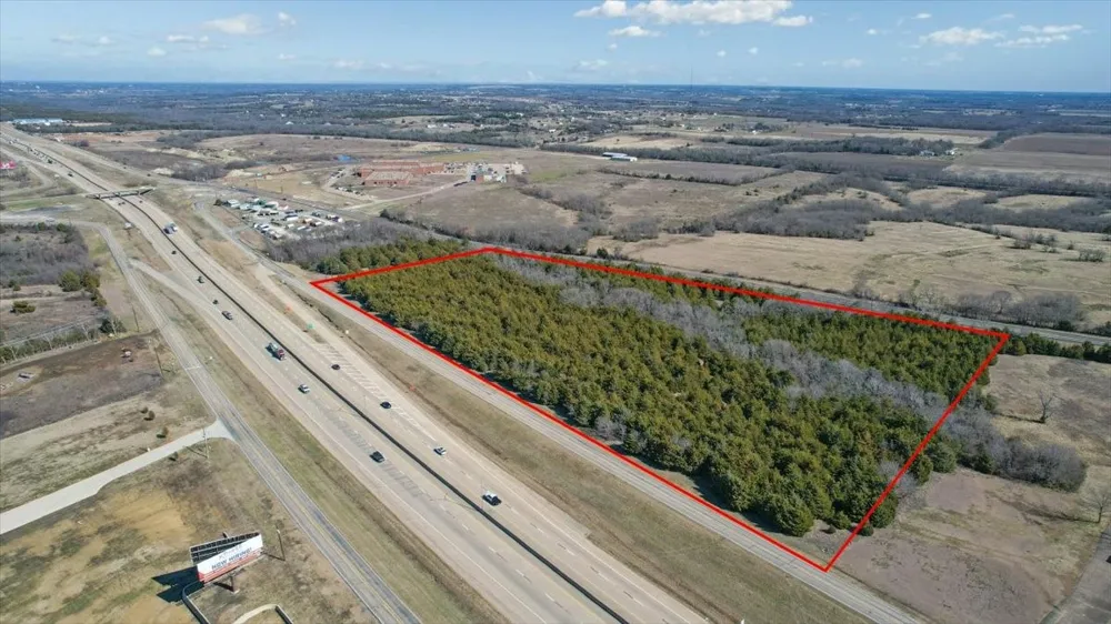Collins Freeway Howe, TX 75459