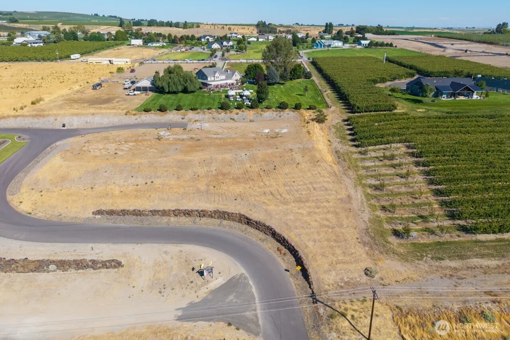 29 Columbia Bluff Lane Pasco, WA 99301