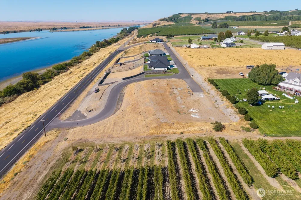 29 Columbia Bluff Lane Pasco, WA 99301