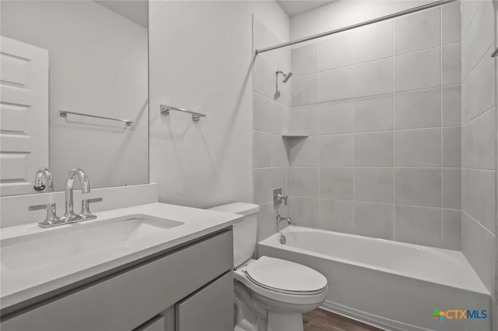 2528 Heritance Pass Seguin, TX 78155